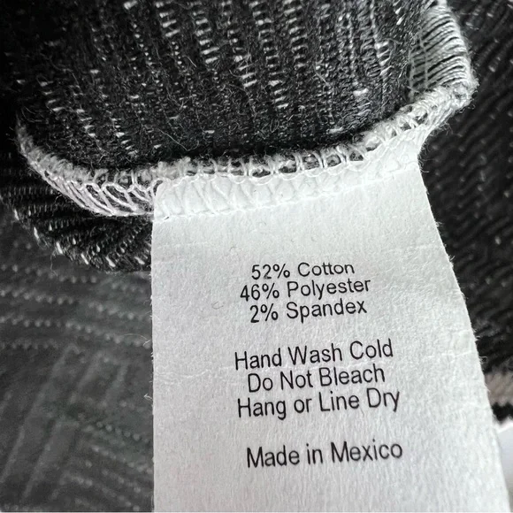 Anthropologie W5 Black White Herringbone Top Size S - Picture 8 of 8
